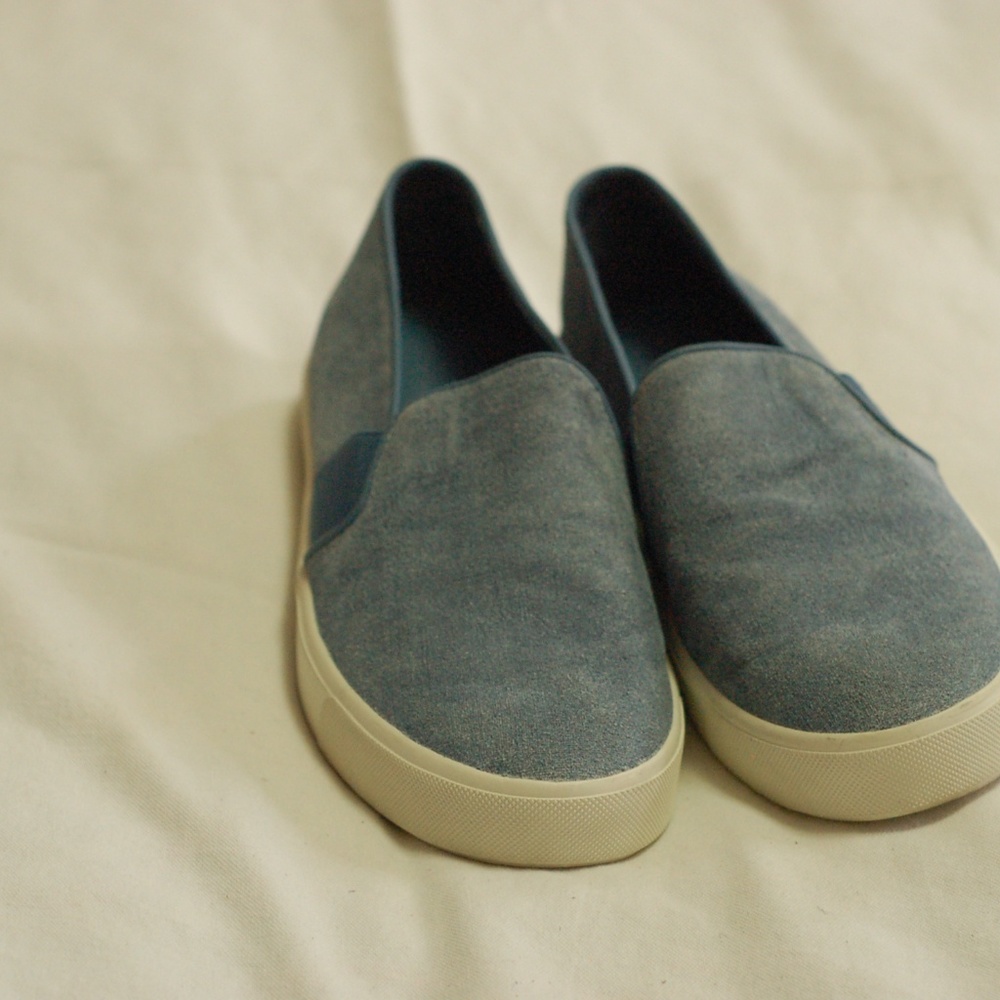 Vince Blue Suede Loafers Shoes Size US 7M in Women